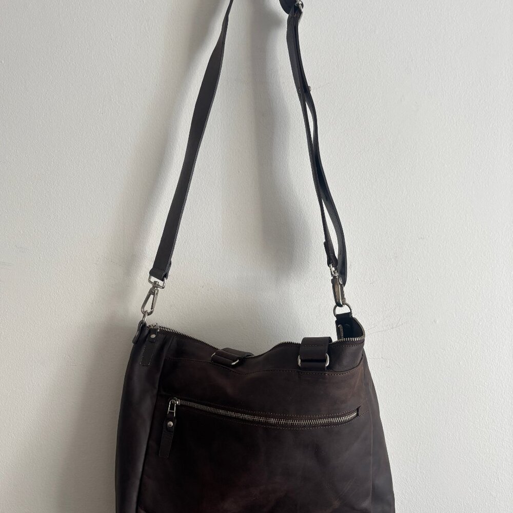 $380 MO851 Soft Brown Leather Crossbody/Shoulder Bag, Messenger / Tote - Picture 4 of 7